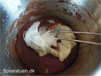 chokolademousse-med-hindbærcoulis-7