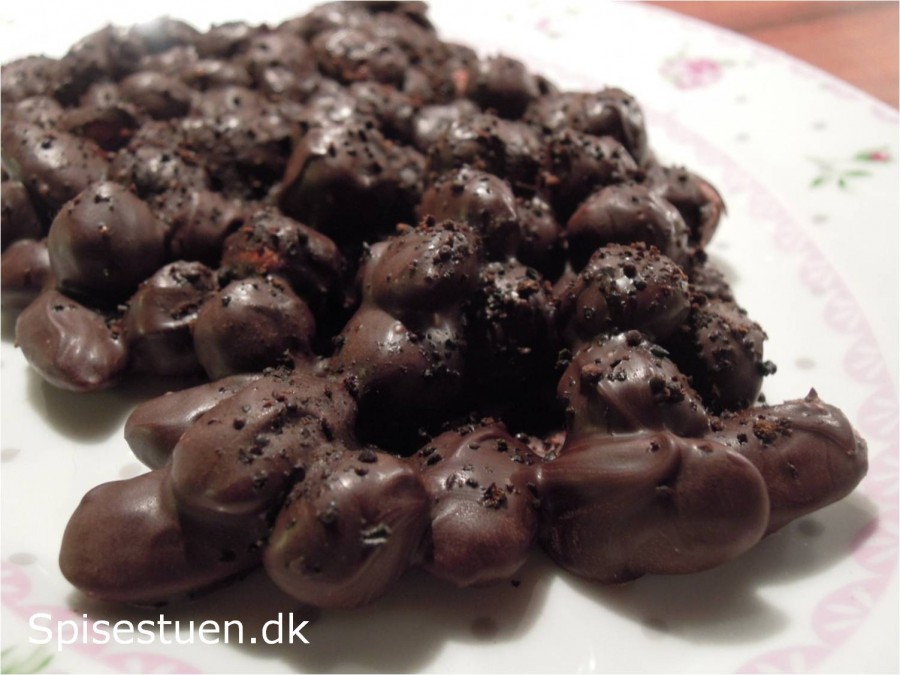chokoladenødder-med-lakrids-3