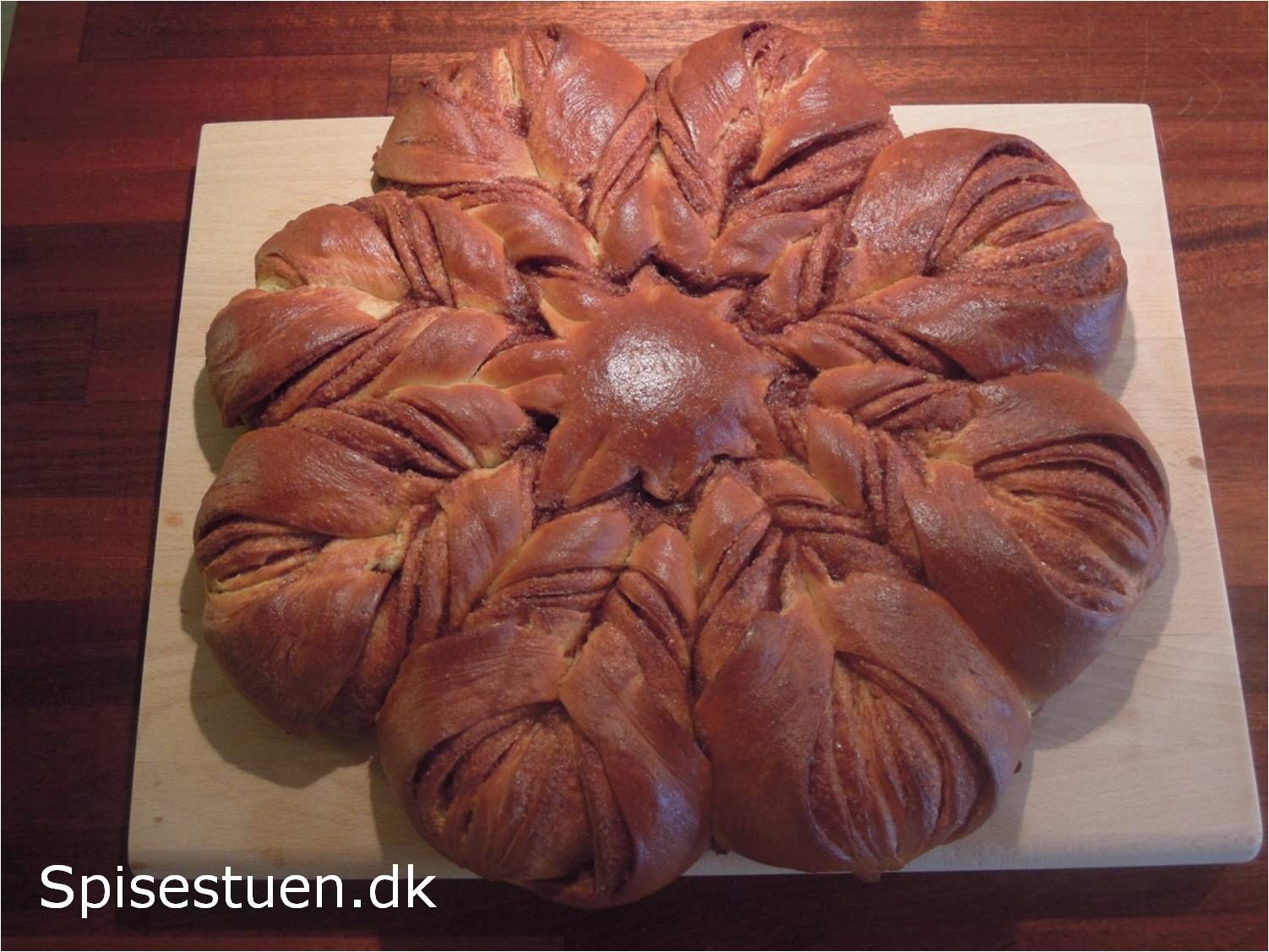 Spisestuen – side 142 Spisestuen kanelkage