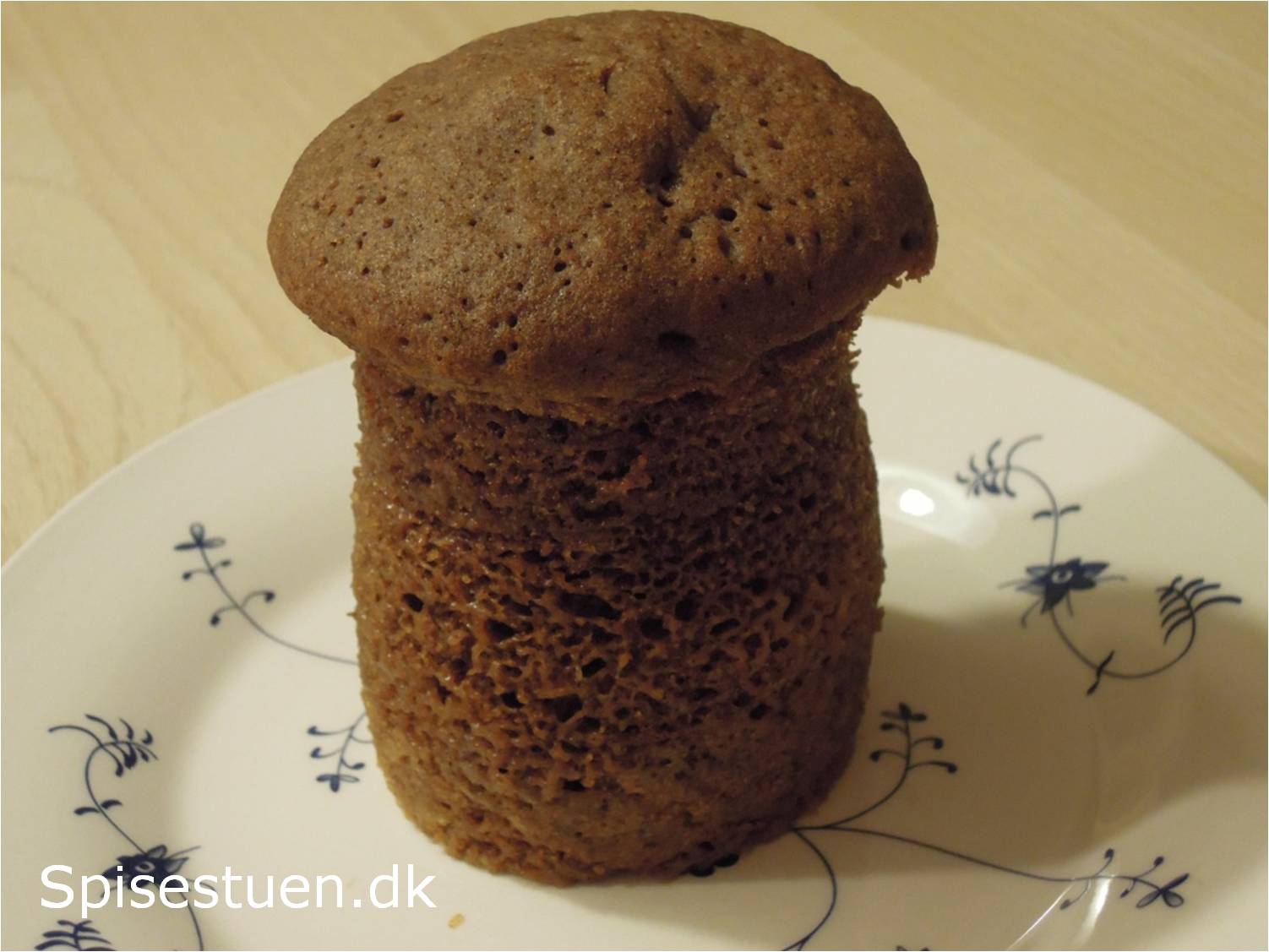 Kopkage med kanel Spisestuen kanelkage