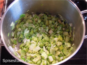 lun-salat-med-vilde-ris-3