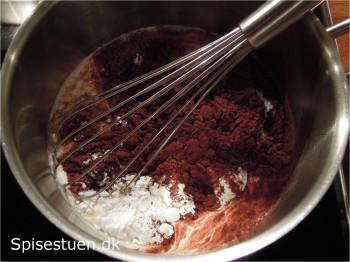 nuttellamuffins-med-chokolademousse-2