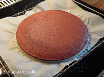 red-velvet-cake-6