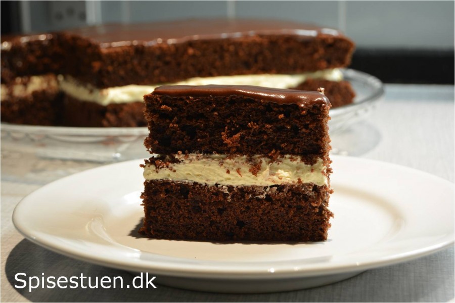 chokoladekage-med-smørcreme-2
