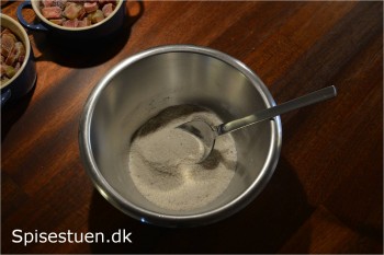 rabarber-med-chokolade-og-kokostop-4