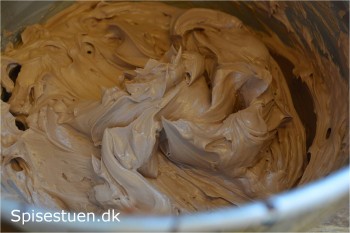 chokoladekage-med-mokkafromage-28