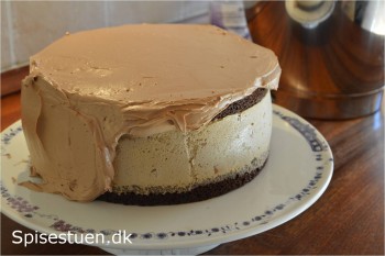 chokoladekage-med-mokkafromage-32