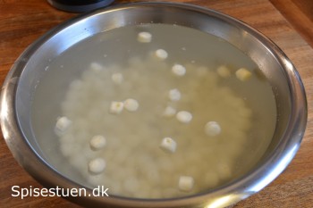 klar-suppe-med-kød-og-melboller-14