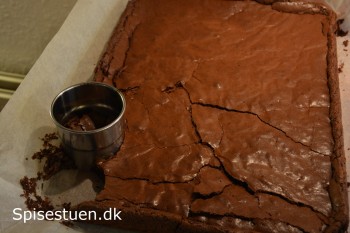 brownie-med-sveskemos-og-risalamande-7