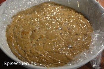 fastelavnsboller-med-mokkacreme-5