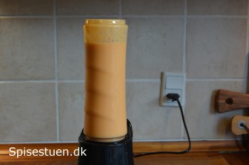 smoothie-med-gulerod-og-mango-5