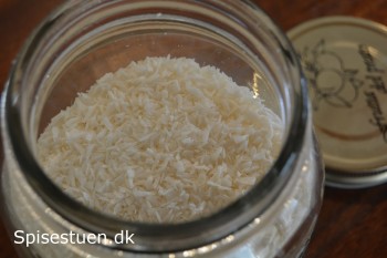 hjemmelavet-kokosmælk-1