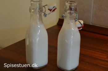hjemmelavet-kokosmælk-6