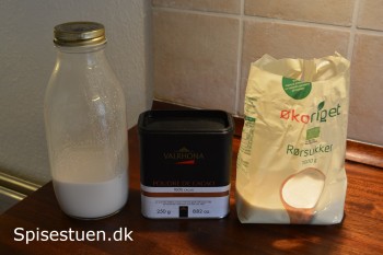 varm-kakao-mandelmælk-1
