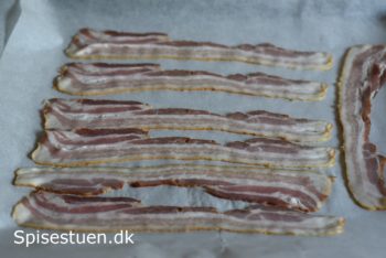 pasta-med-svampe-og-bacon-i-floedesovs-4