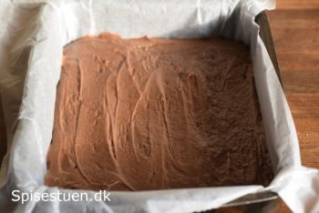 kanelkage-med-chokoladeglasur-9